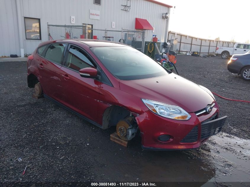 2014 FORD FOCUS SE - 1FADP3K23EL306277