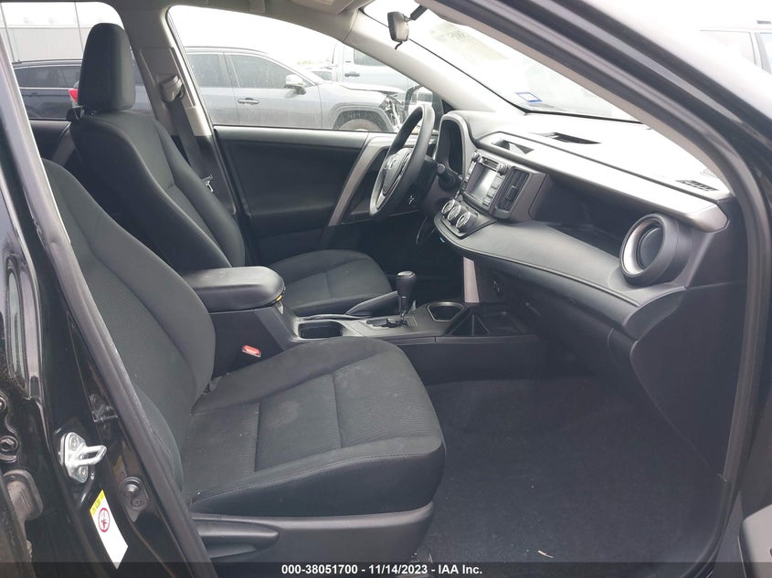 VIN 2T3ZFREV5HW373072 2017 TOYOTA RAV4 LE