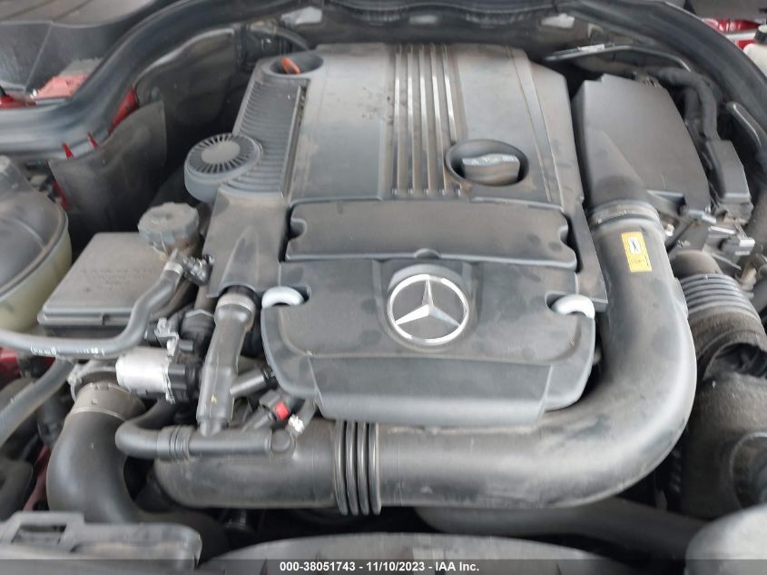 2013 MERCEDES-BENZ C 250 SPORT/LUXURY WDDGF4HB6DA861344