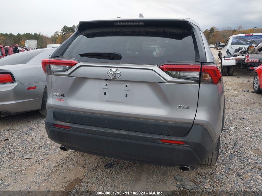 VIN 2T3W1RFV4NC190307 2022 TOYOTA RAV4 XLE/XLE PREMIUM