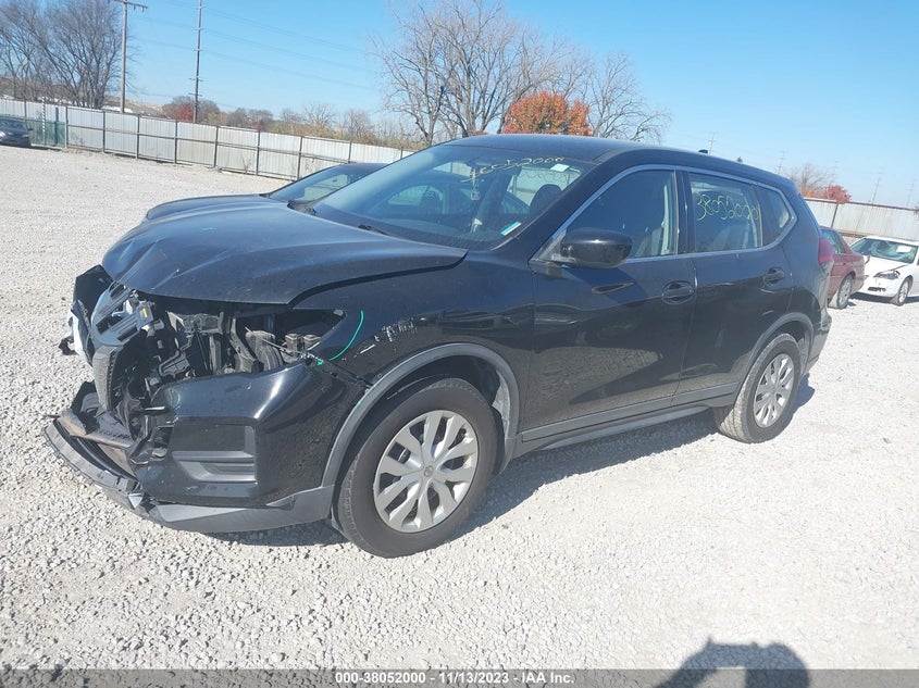 VIN KNMAT2MV5HP600562 2017 NISSAN ROGUE S/SV