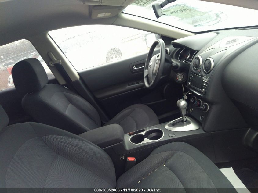 2013 NISSAN ROGUE S - JN8AS5MT1DW552839