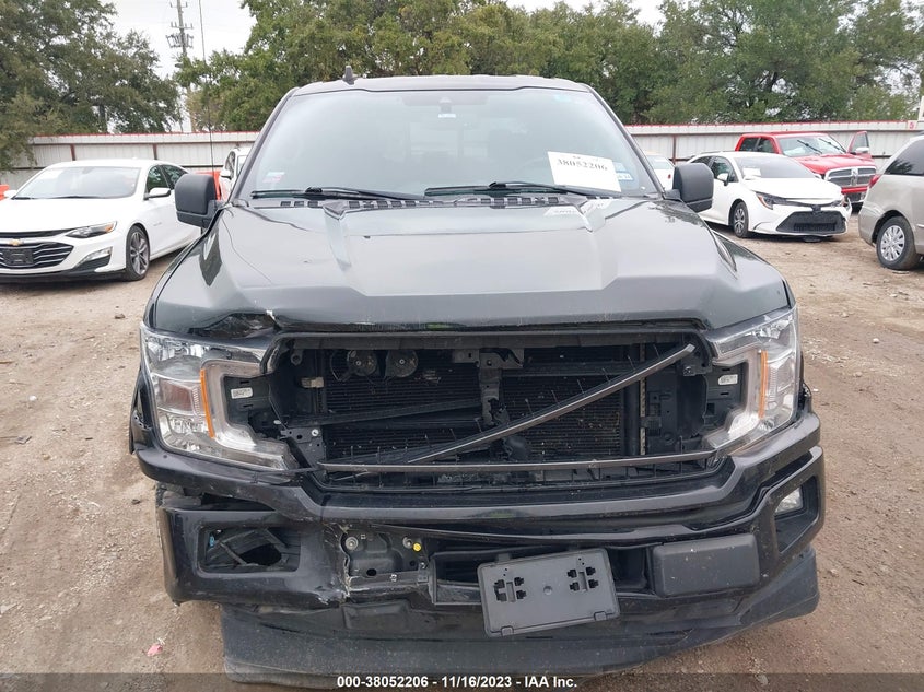VIN 1FTEW1CP1KKD25752 2019 FORD F-150 XLT