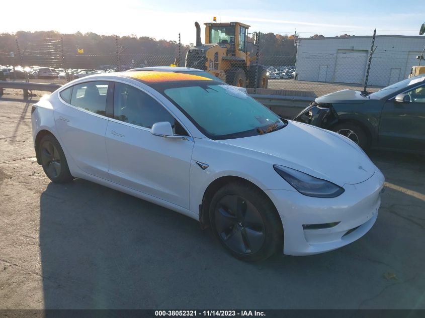 5YJ3E1EA8JF035393 TESLA MODEL 3 LONG RANGE/MID RANGE 2018
