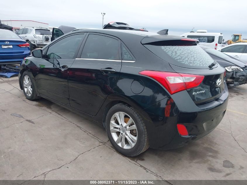 2013 HYUNDAI ELANTRA GT - KMHD35LE4DU127857