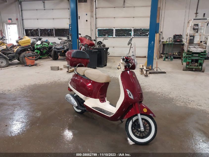 LL0TCAP54NG000373 YONGFU YN50QT-28 AVENZA 50 2022