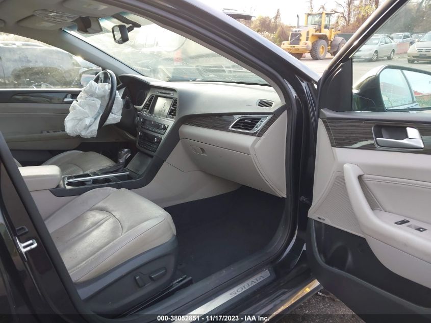 2015 HYUNDAI SONATA LIMITED - 5NPE34AF2FH251430