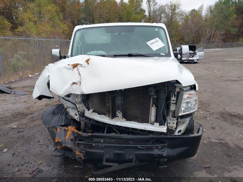 1N6AF0KY5LN800822 Nissan NV SV STANDARD ROOF V8 12