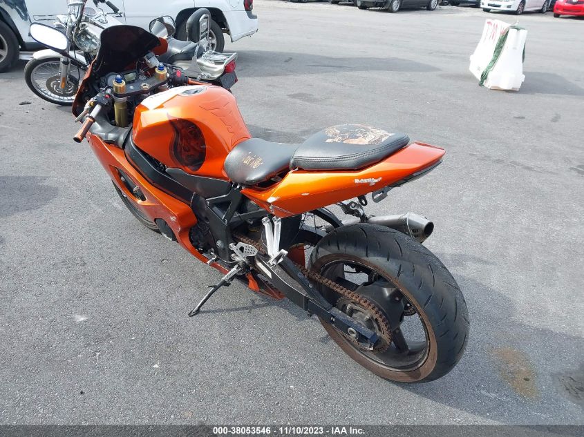 2004 SUZUKI GSX-R750 K JS1GR7JA442104712