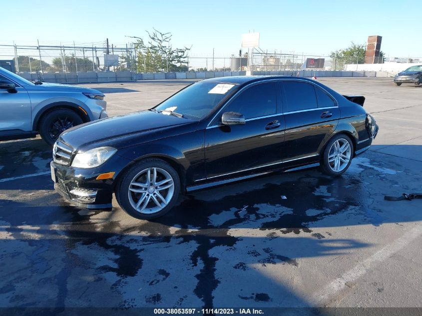2014 MERCEDES-BENZ C 250 SPORT/LUXURY - WDDGF4HB8EG188703