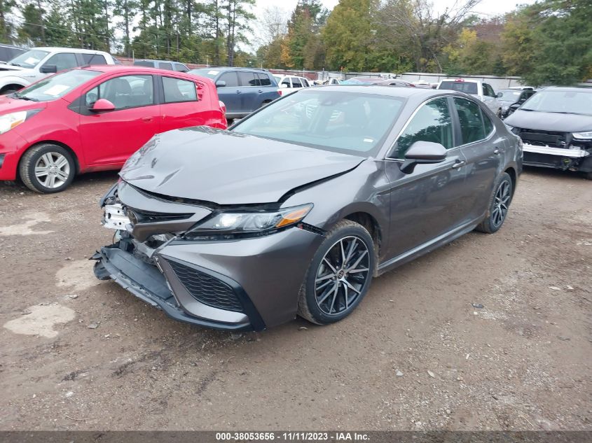 2021 TOYOTA CAMRY SE - 4T1G11AK9MU584202