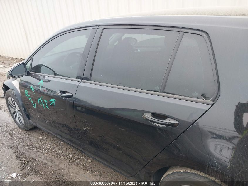 2019 VOLKSWAGEN E-GOLF SE - WVWKR7AU6KW908350