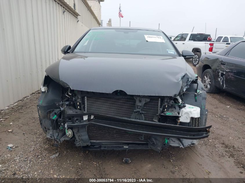 2019 VOLKSWAGEN E-GOLF SE - WVWKR7AU6KW908350