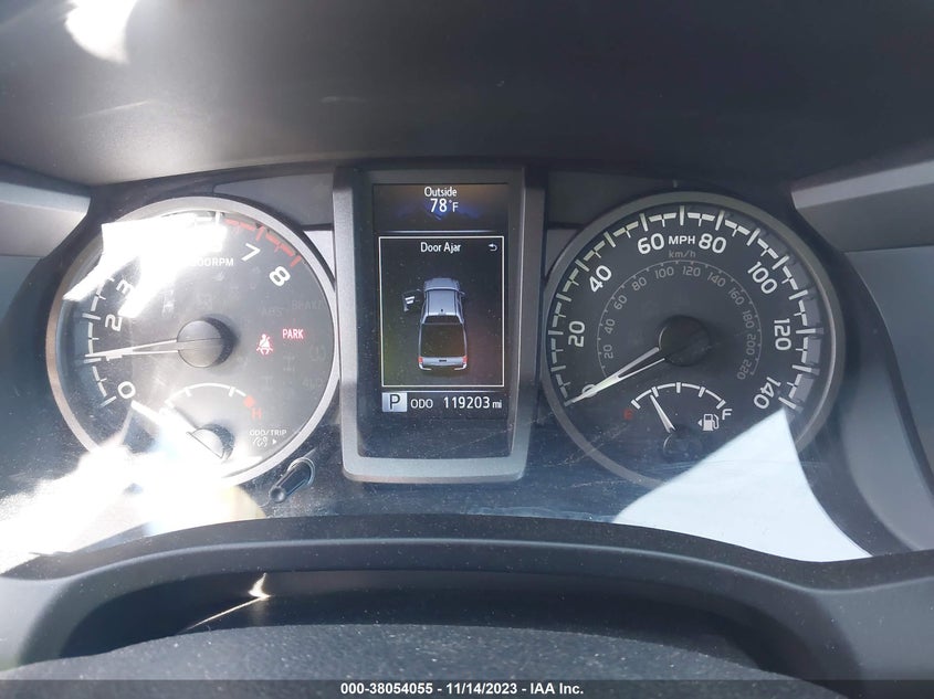 VIN 3TMAZ5CN7HM033648 2017 TOYOTA TACOMA DBL CAB/SR5/TRD SPORT/OR