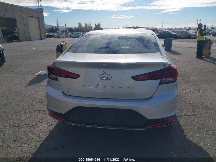 2019 HYUNDAI ELANTRA SE - 5NPD74LF4KH474219