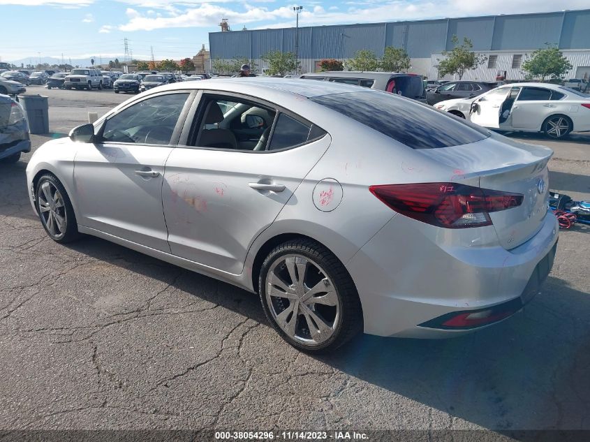 2019 HYUNDAI ELANTRA SE - 5NPD74LF4KH474219