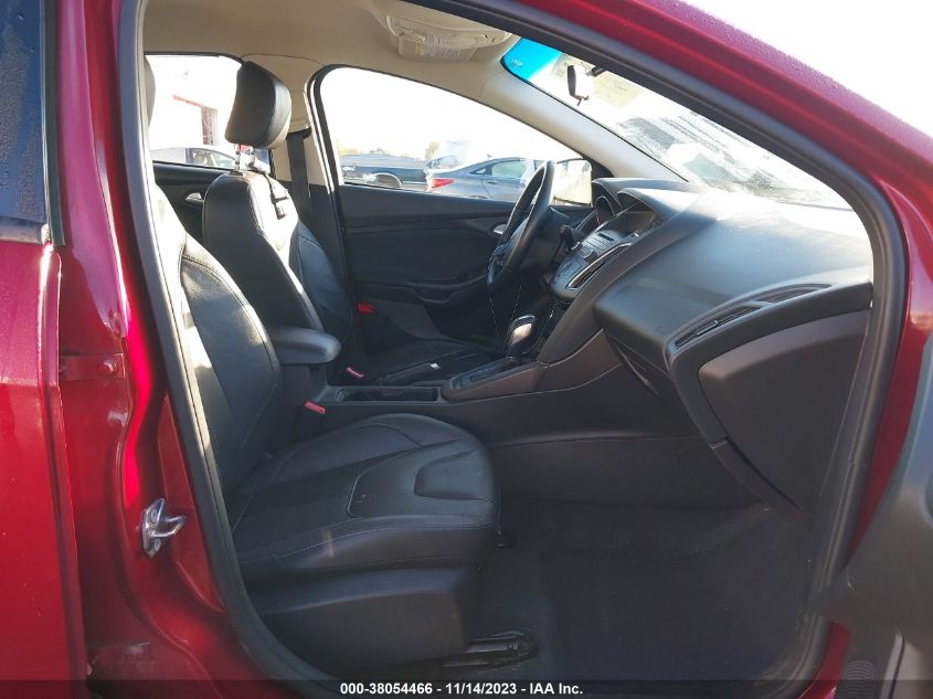 2015 FORD FOCUS SE - 1FADP3K22FL232853