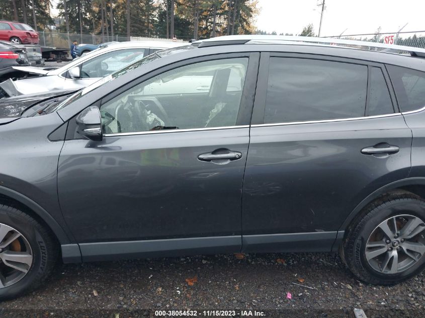 2017 TOYOTA RAV4 XLE - JTMWFREV8HJ143043
