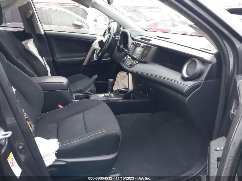 2017 TOYOTA RAV4 XLE - JTMWFREV8HJ143043
