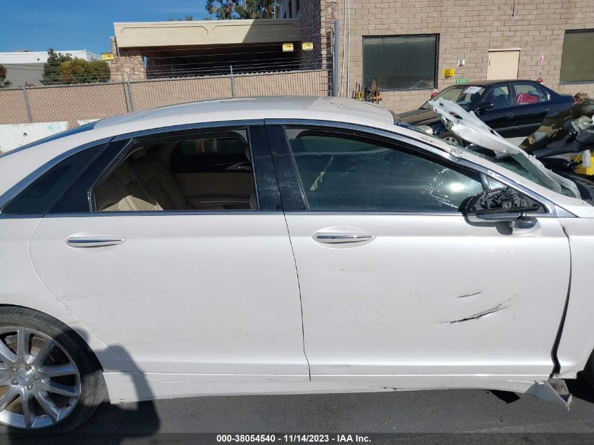 2015 LINCOLN MKZ HYBRID 3LN6L2LU7FR606542