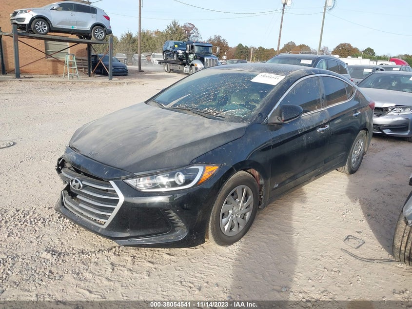 VIN KMHD74LF8HU373582 2017 HYUNDAI ELANTRA SE