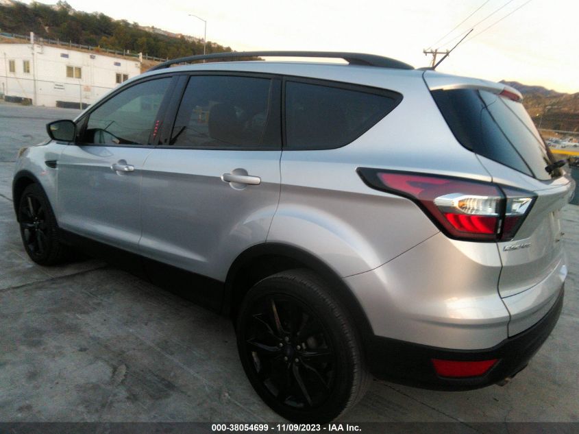 1FMCU0GD2JUD29797 2018 FORD ESCAPE, photo no. 3