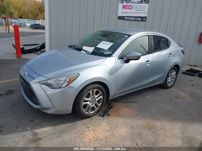 VIN 3MYDLBYV9HY166105 2017 TOYOTA YARIS IA