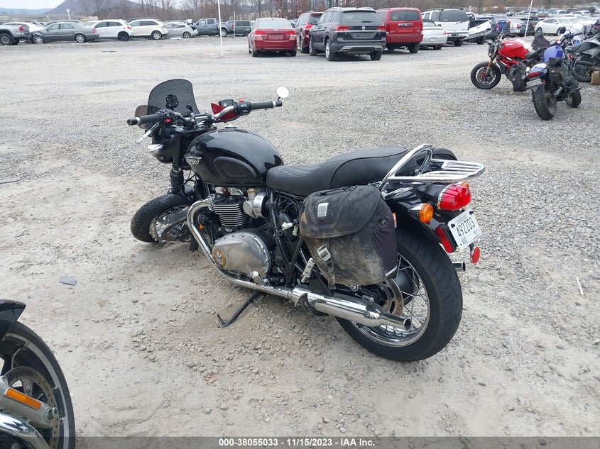 VIN SMTD40HL2HT829135 2017 TRIUMPH MOTORCYCLE BONNEVILLE T120/BLACK