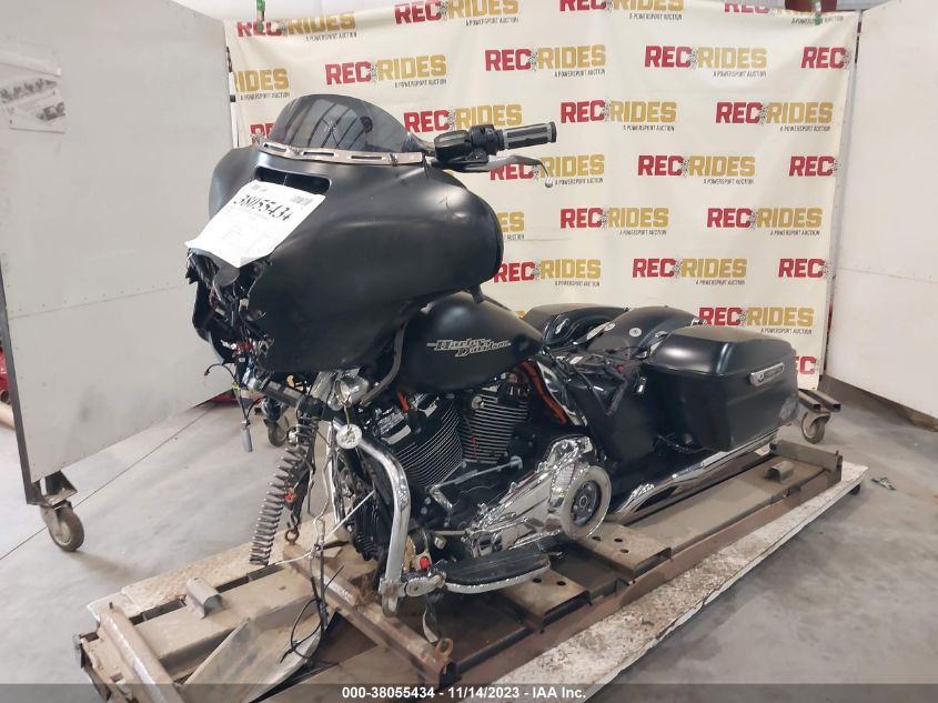 2020 HARLEY-DAVIDSON FLHX - 1HD1KBC16LB620986