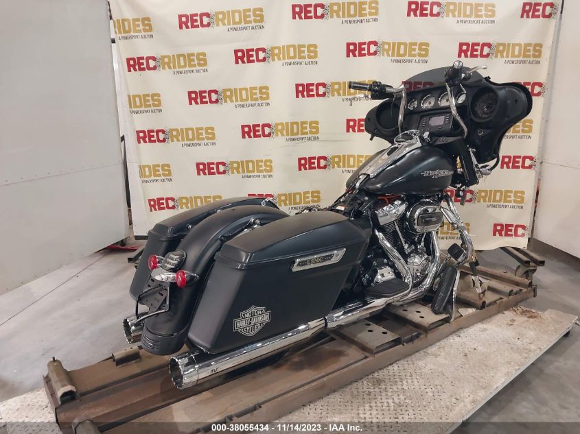 2020 HARLEY-DAVIDSON FLHX - 1HD1KBC16LB620986