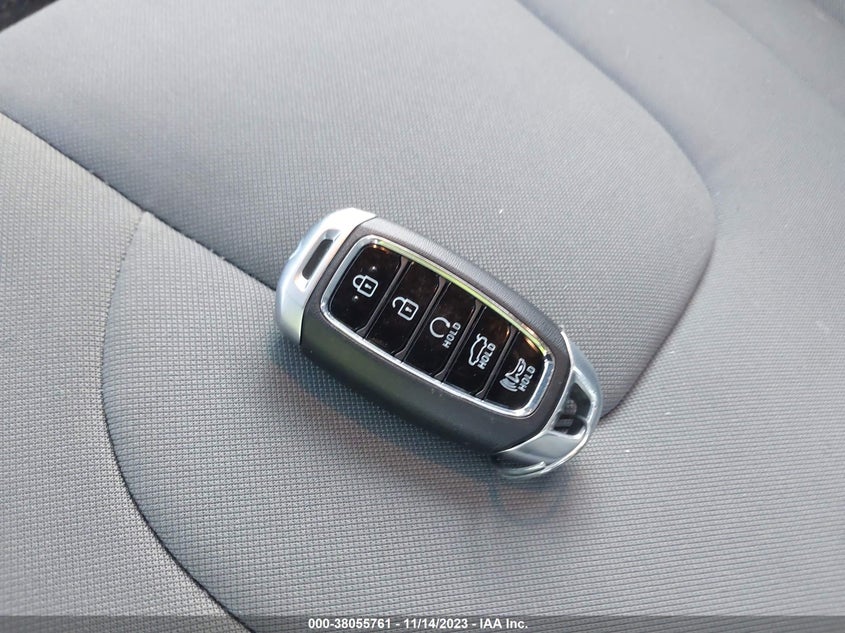 VIN KMHLS4AG3PU440108 2023 HYUNDAI ELANTRA SEL