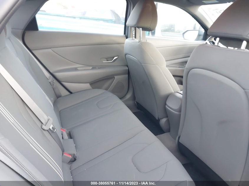 VIN KMHLS4AG3PU440108 2023 HYUNDAI ELANTRA SEL