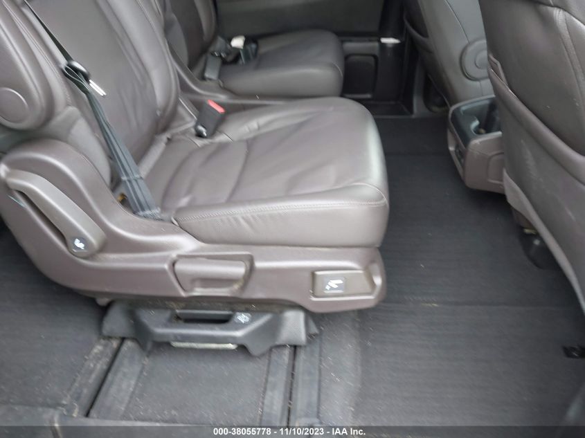 5FNRL6H76JB012935 2018 HONDA ODYSSEY, photo no. 8