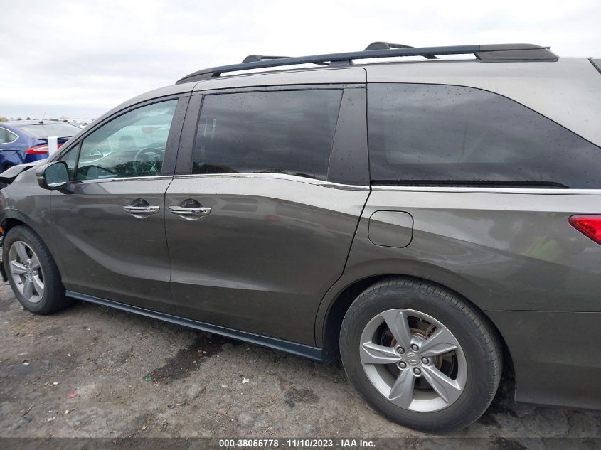 5FNRL6H76JB012935 2018 HONDA ODYSSEY, photo no. 13