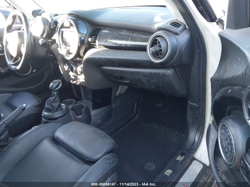 2015 MINI HARDTOP COOPER S WMWXU3C54F2B58219