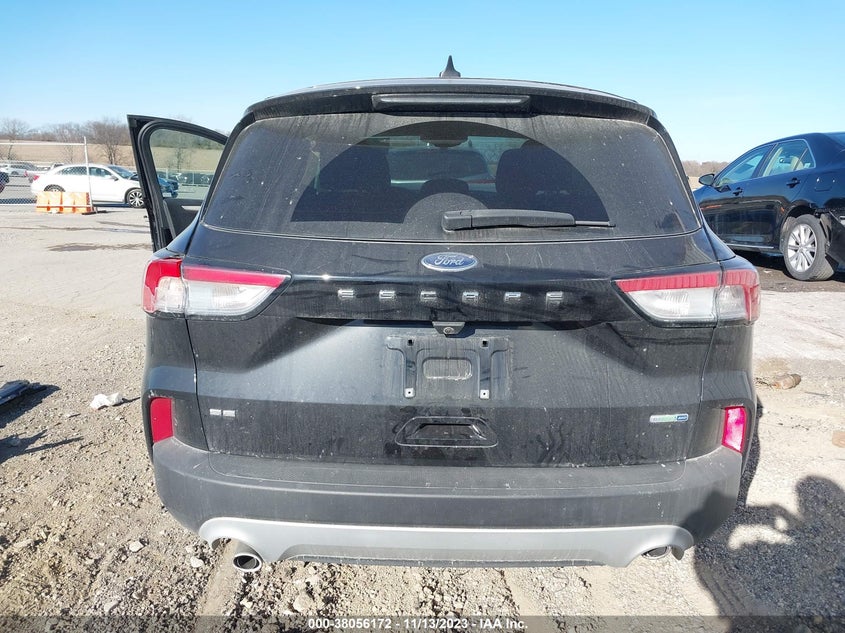 VIN 1FMCU9G68LUB82345 2020 FORD ESCAPE SE