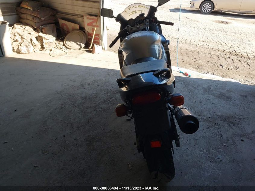 2004 YAMAHA YZF600 R JYA5AHE094A041586