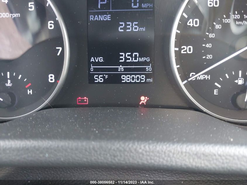 2017 HYUNDAI ELANTRA SE - KMHD74LF6HU210252