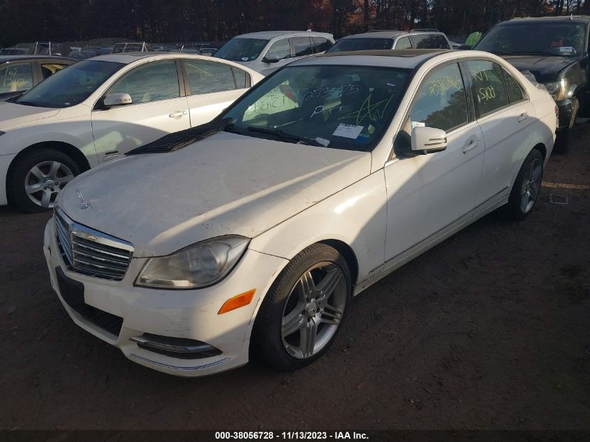 2013 MERCEDES-BENZ C 300 LUXURY 4MATIC - WDDGF8AB8DR273075