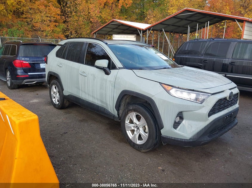 VIN 2T3P1RFV9KC007385 2019 TOYOTA RAV4 XLE
