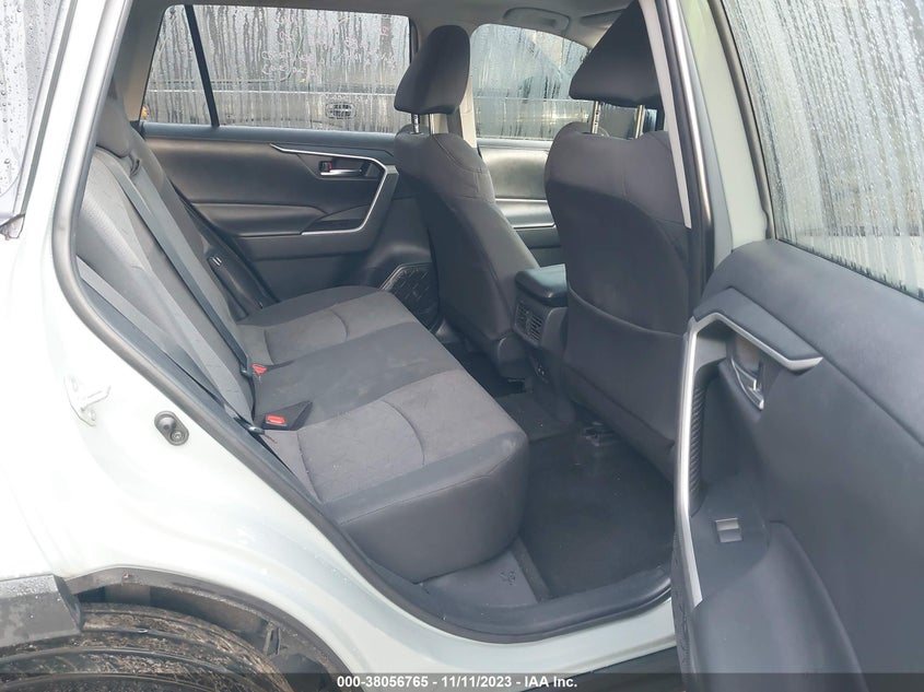 VIN 2T3P1RFV9KC007385 2019 TOYOTA RAV4 XLE