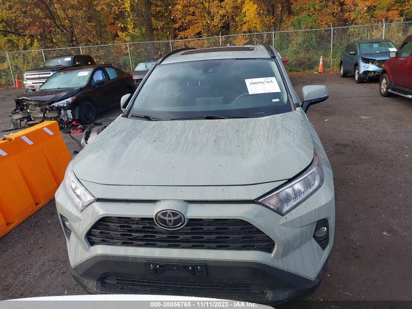 VIN 2T3P1RFV9KC007385 2019 TOYOTA RAV4 XLE
