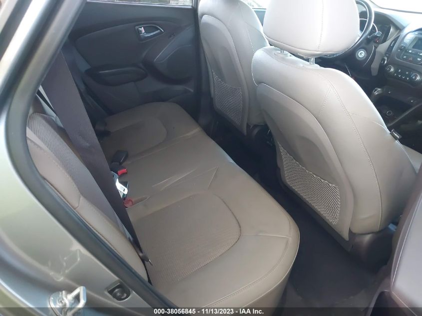 2015 HYUNDAI TUCSON SE - KM8JU3AG7FU099368