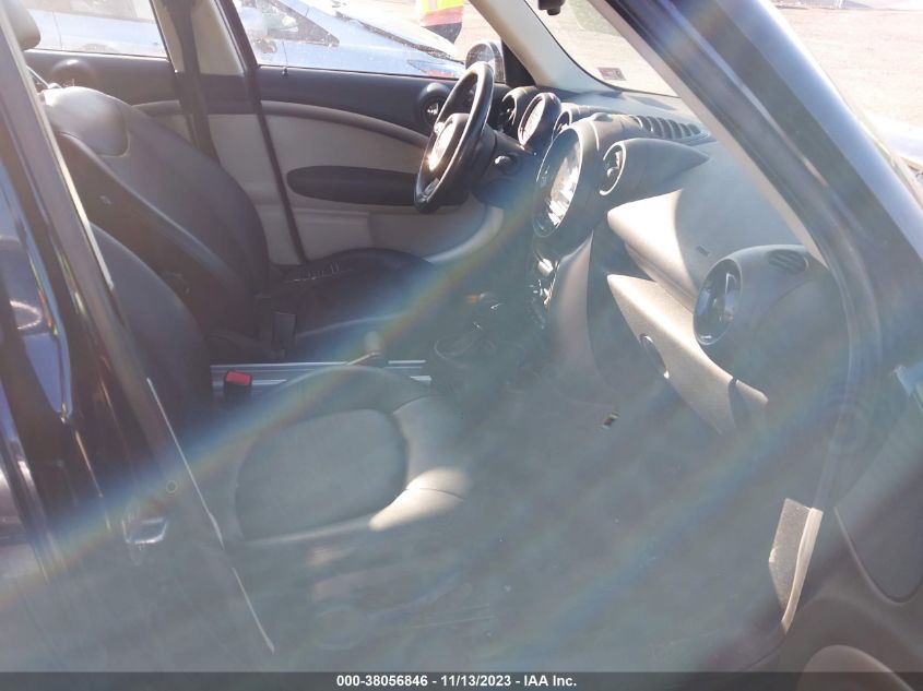 2013 MINI COUNTRYMAN COOPER WMWZB3C59DWM08829