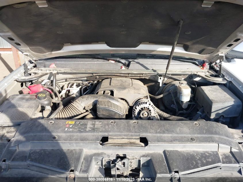2013 CHEVROLET SUBURBAN 1500 LT 1GNSKJE79DR166783