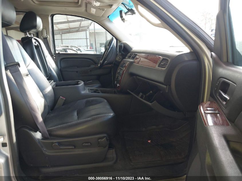 2013 CHEVROLET SUBURBAN 1500 LT 1GNSKJE79DR166783