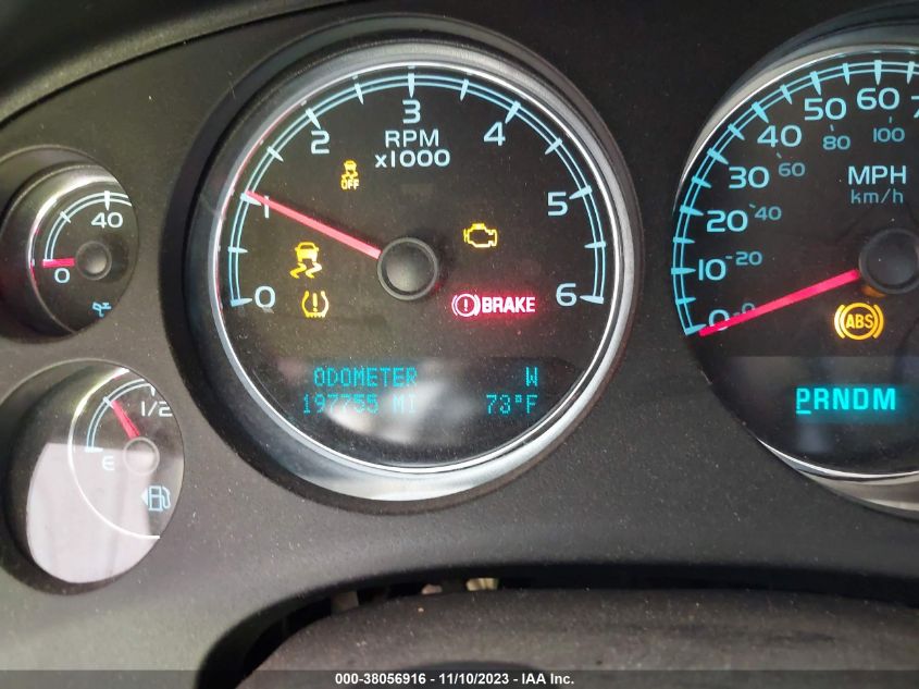 2013 CHEVROLET SUBURBAN 1500 LT 1GNSKJE79DR166783