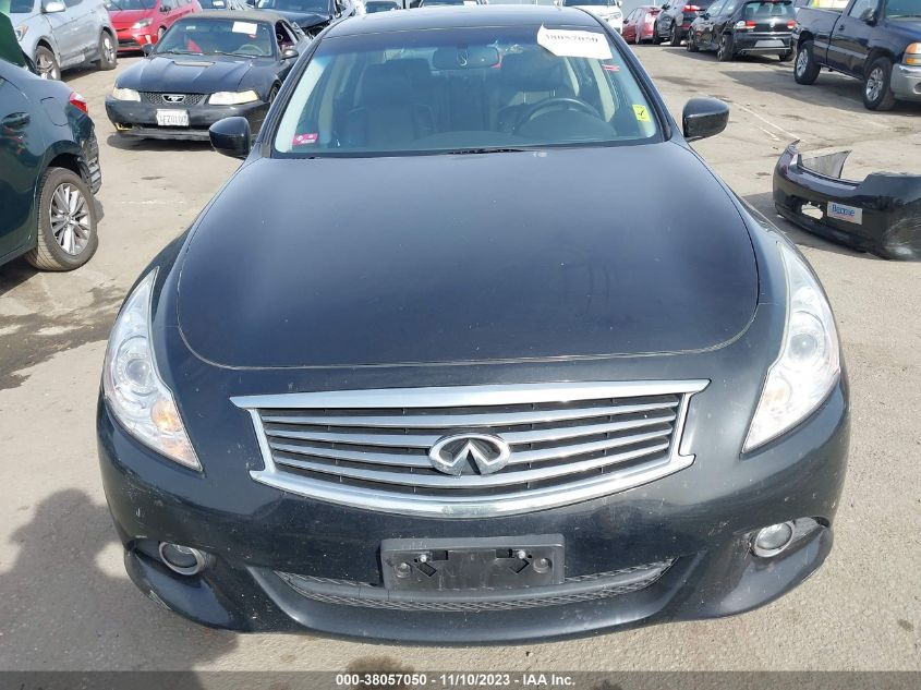 2015 INFINITI Q40 JN1CV6AR3FM523046