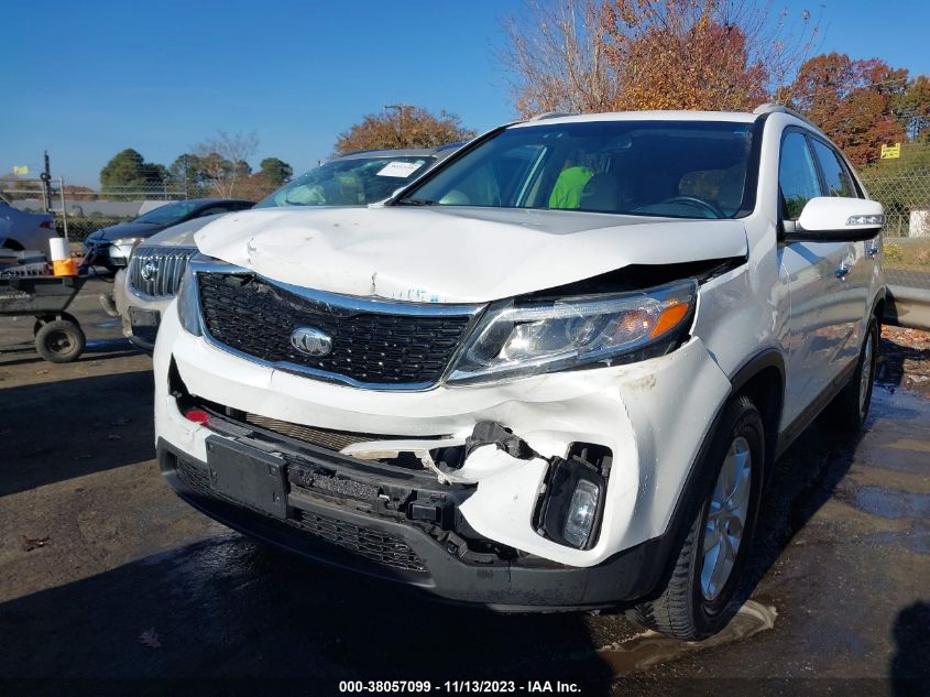 2015 KIA SORENTO LX - 5XYKT3A65FG615411