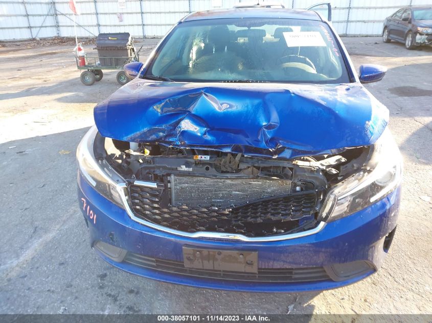 2018 KIA FORTE LX/S - 3KPFL4A7XJE267983